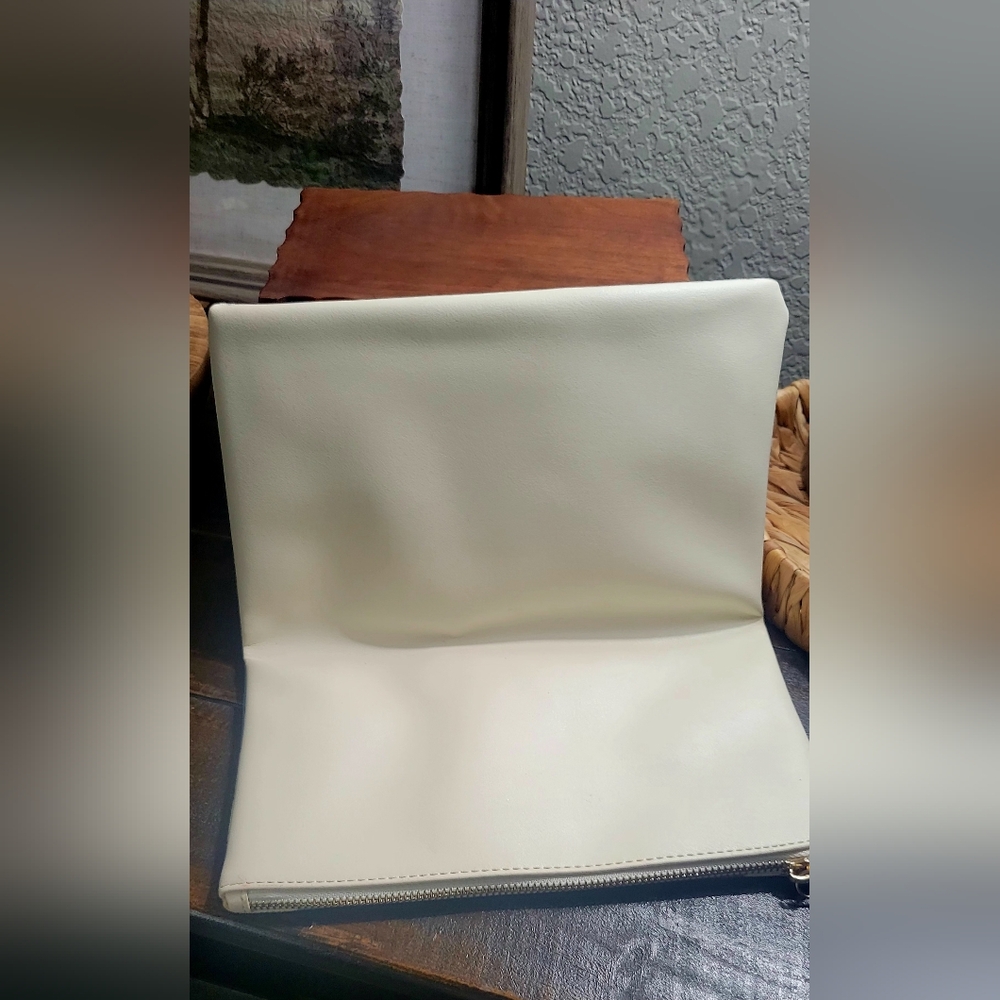 Rachel Pally ANTHROPOLOGY  Floral Canvas Clutch - Picture 7 of 14